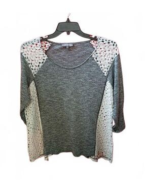 Umgee Gray and White Crochet Accent Sweater Size 2XL